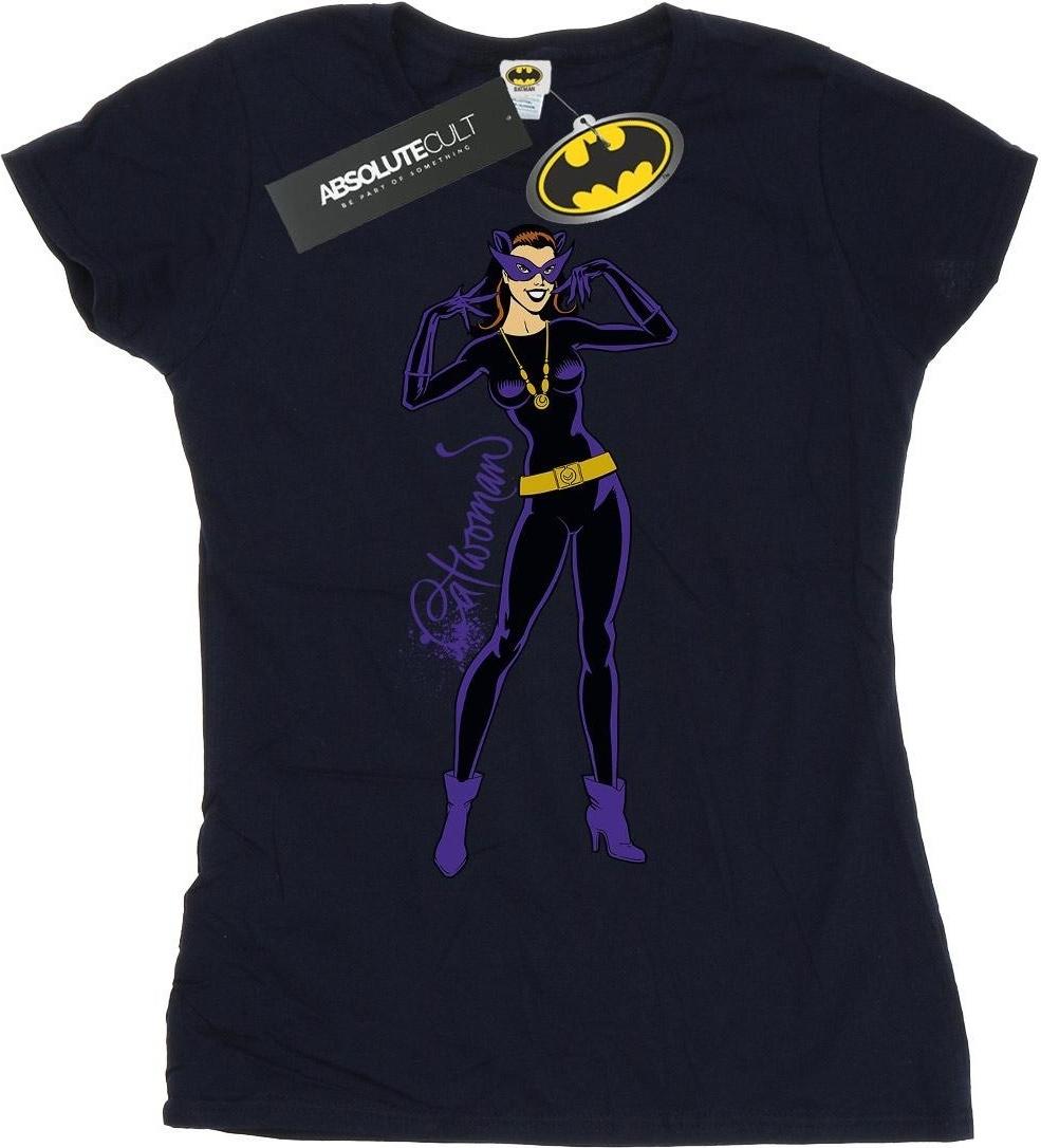 dc comics t-shirt catwoman happy pose cotton