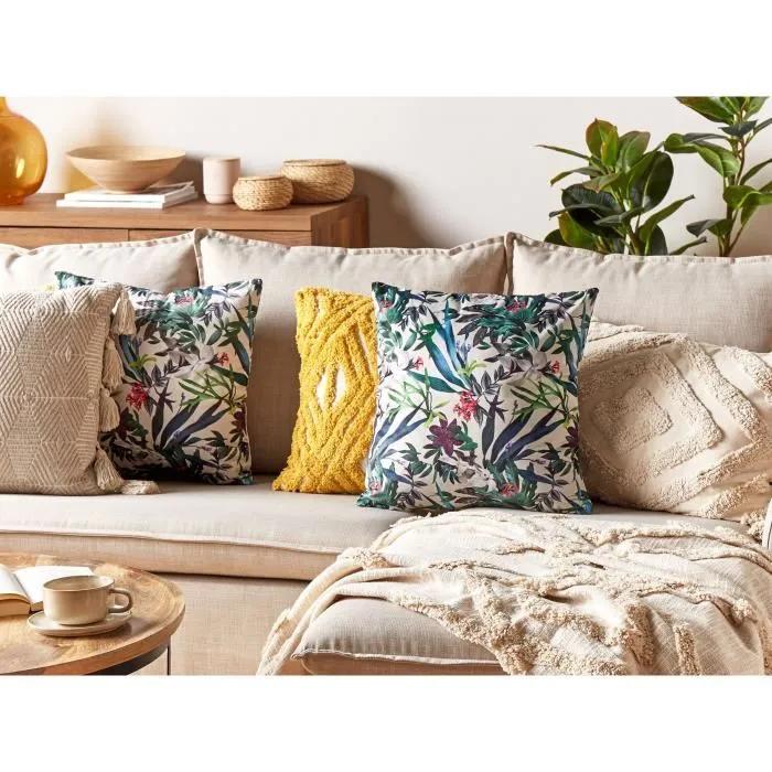 beliani decorative cushion gasteria green 45x45cm