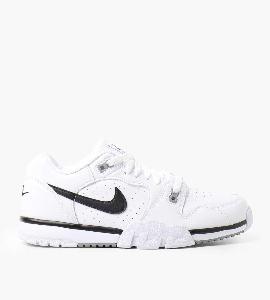 nike sneakers cross trainer low white/black 42 eu