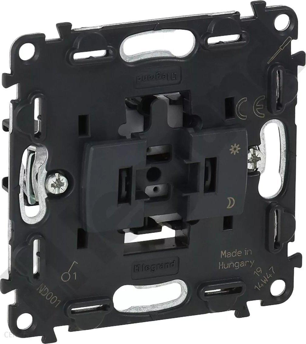 legrand switch valena allure 752001